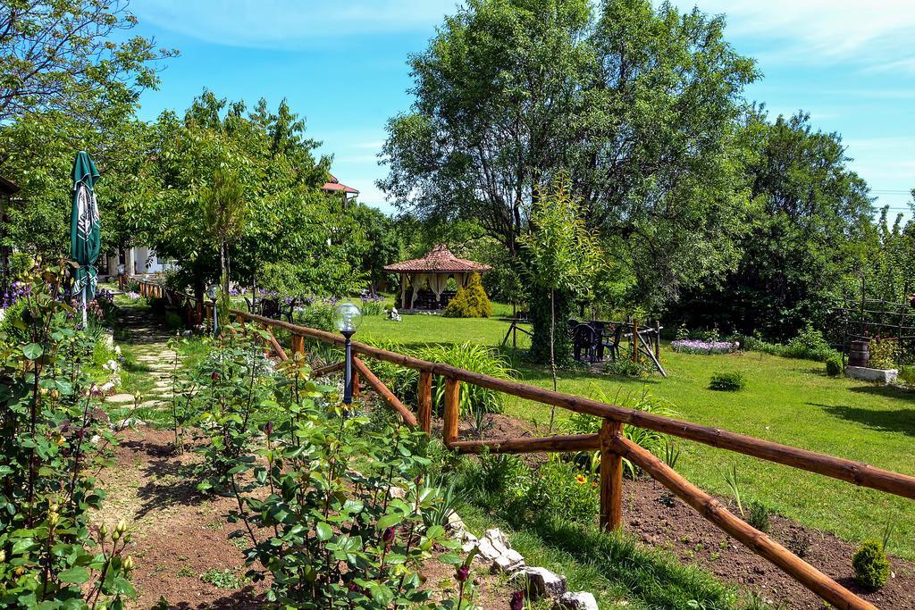 Park Hotel Djevana Горна-Оряховица Экстерьер фото