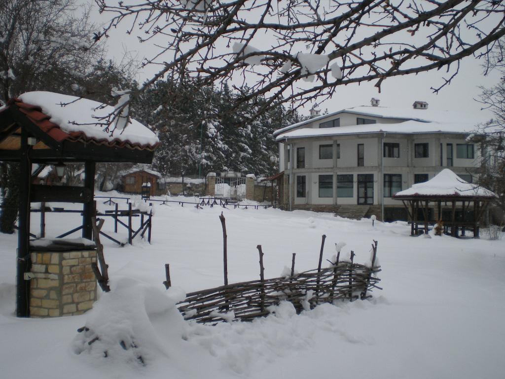 Park Hotel Djevana Горна-Оряховица Экстерьер фото